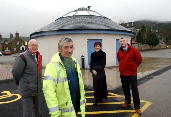 Photograph of New Toilet Block Opened at Golspie