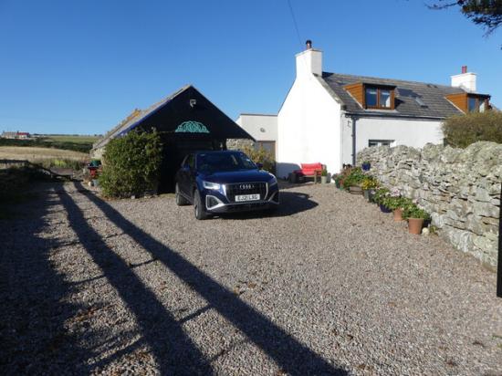 Photograph of Burnside Cottage, Baligill