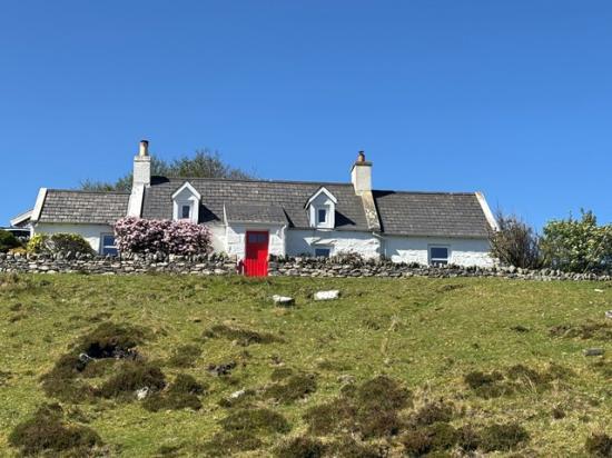 Photograph of 294 Strathan